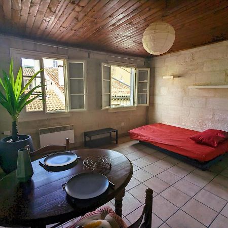Hypercentre, Place Pie, Residence Amphoux Charmants Appartements Ou Studio Proche De La Gare Parkings Et Palais Des Papes Авиньон Экстерьер фото