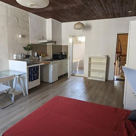 Hypercentre, Place Pie, Residence Amphoux Charmants Appartements Ou Studio Proche De La Gare Parkings Et Palais Des Papes Авиньон Экстерьер фото